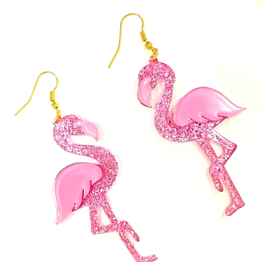 Flamingo hook earrings